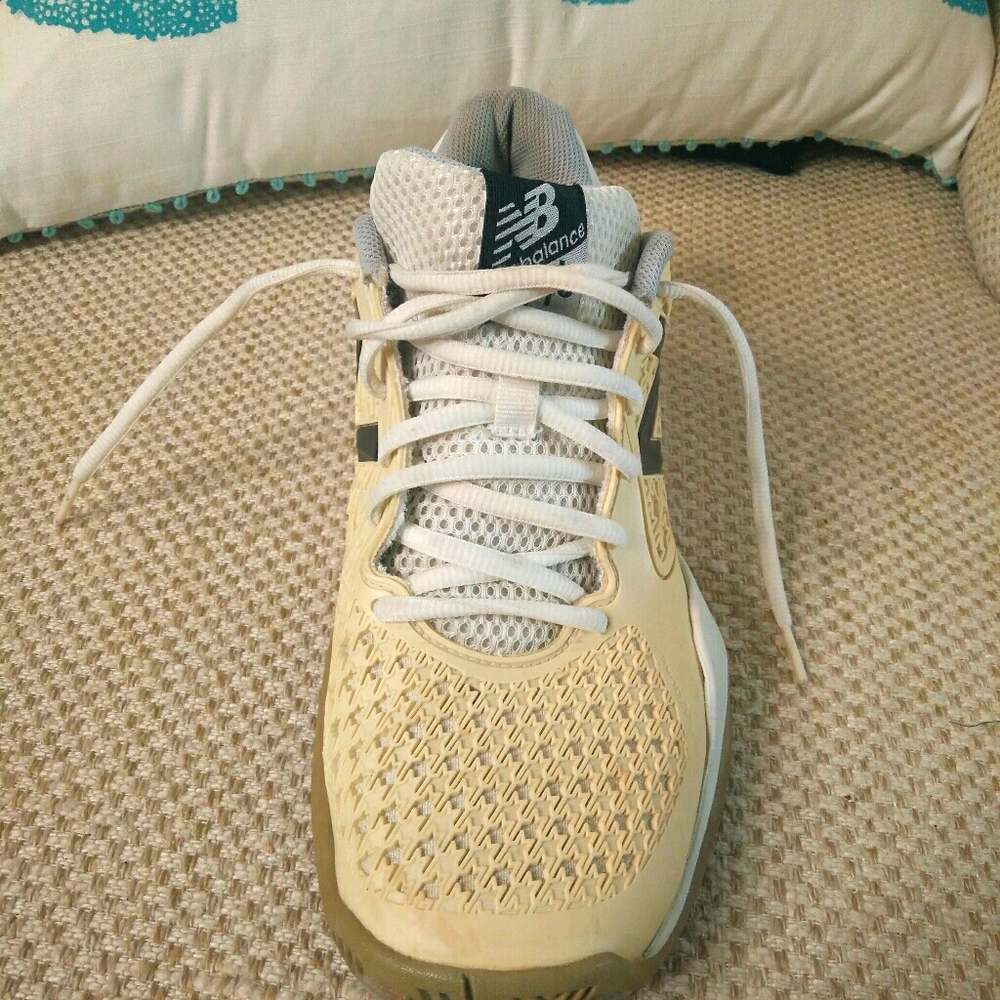 New balance sneakers size 9.5